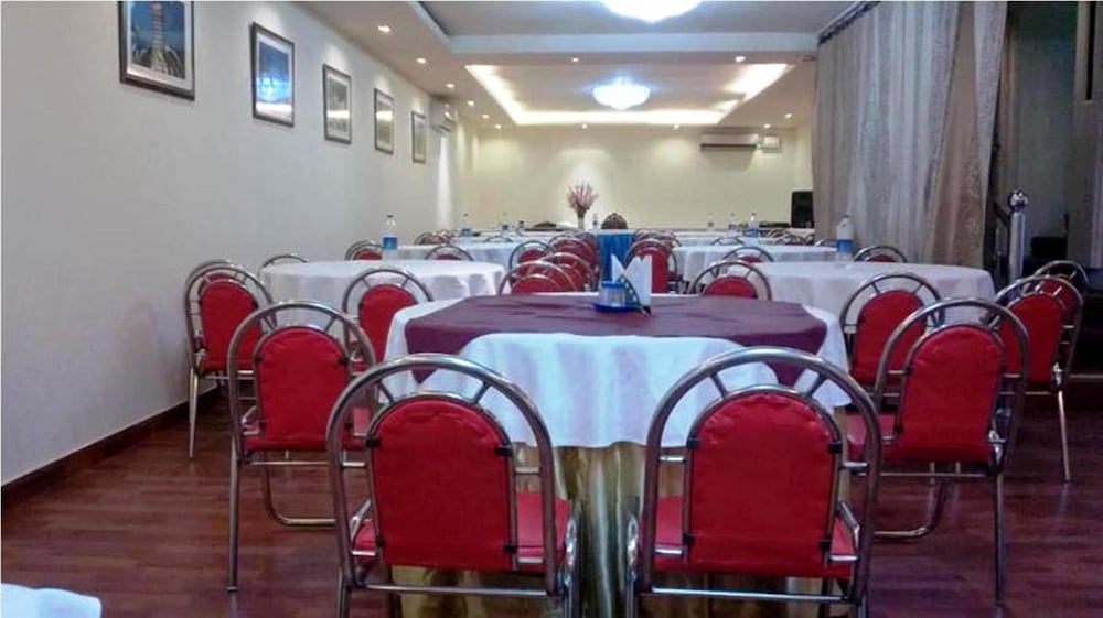 Фото Hotel Emarald