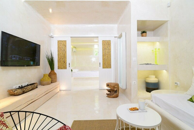 Гостиница Mykonos 52m² Luxury Apartment Sea side Ornos