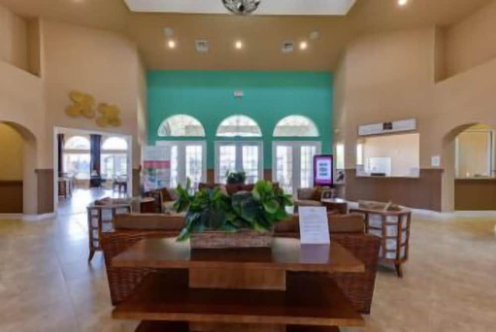 Фото 241 Las Fuentes Drive 6 Bedroom Home