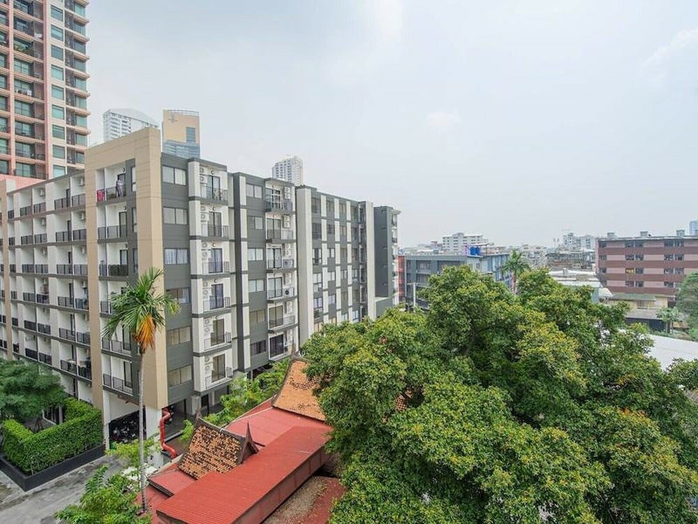 Фото Brand New Luxury 1 Br Near 2mrt 2bts 3 Shopping