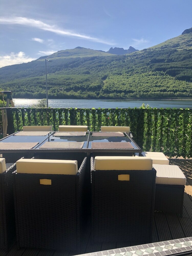 Фото Arrochar Alps and Loch views
