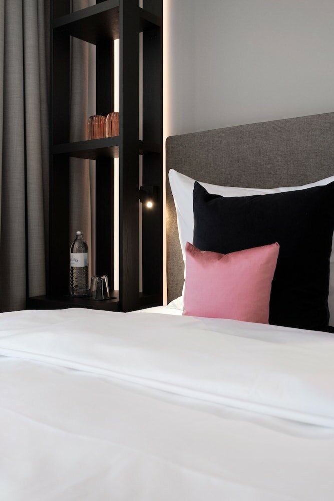 Фото Saxx Hotel Theater Karree