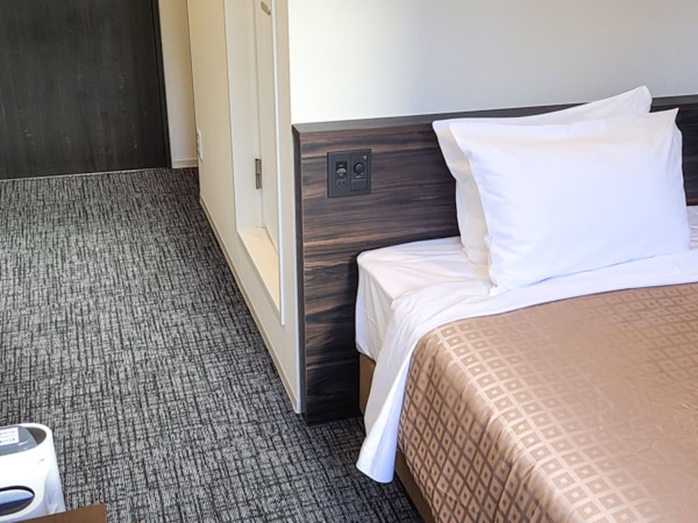 Фото Tennen-onsen Hotel LiVEMAX Premium Nagano-ekimae