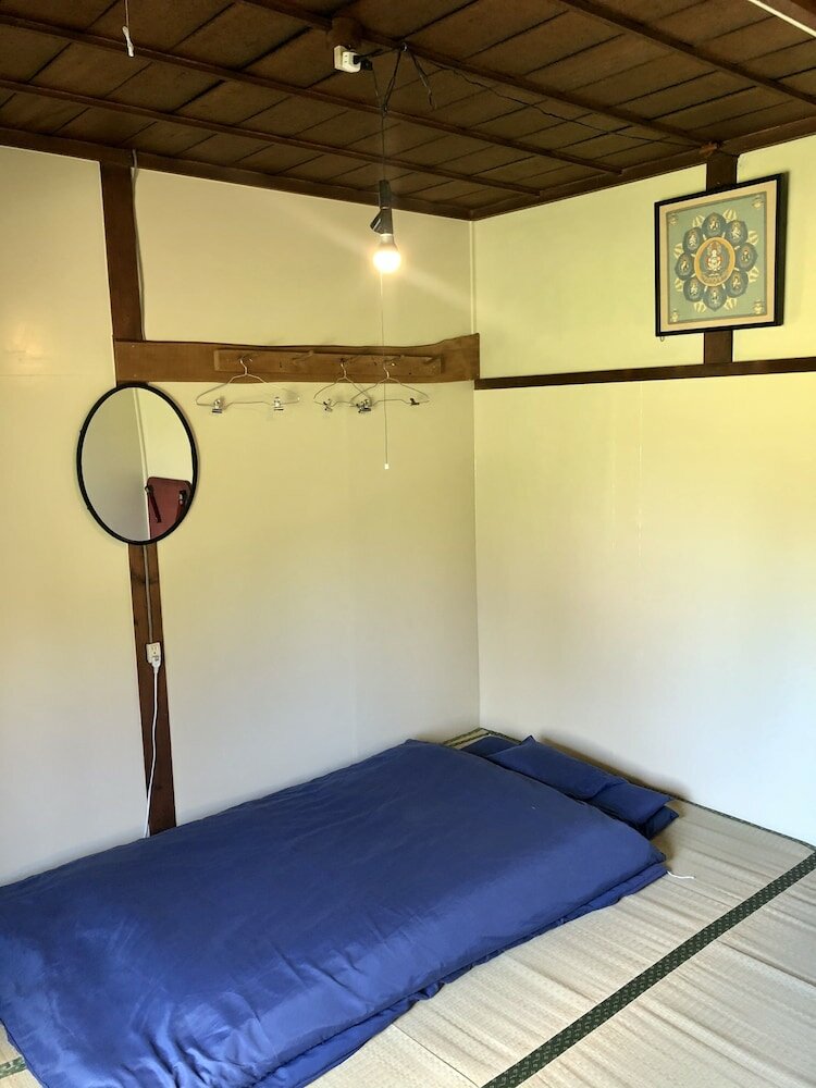 Фото Lakeside Classic House Chaihana