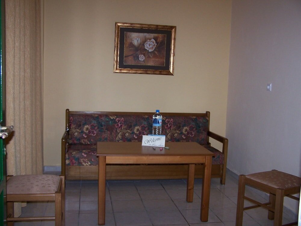 Фото Perros Hotel