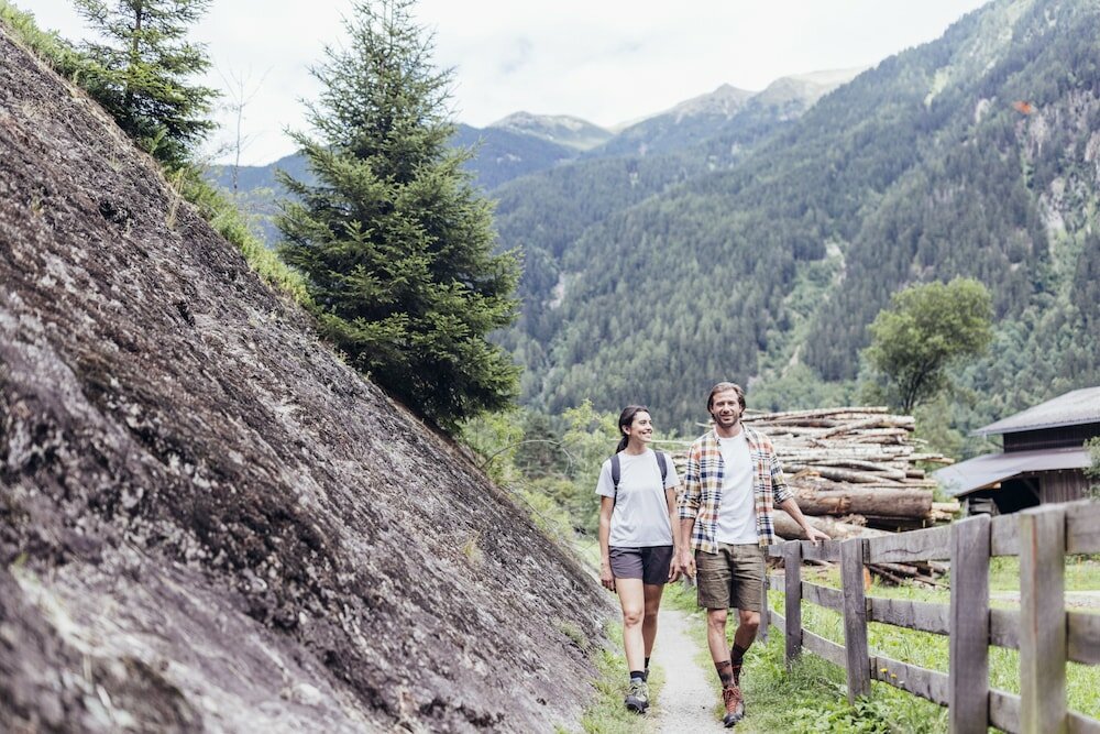 Фото Hotel Habicher Hof