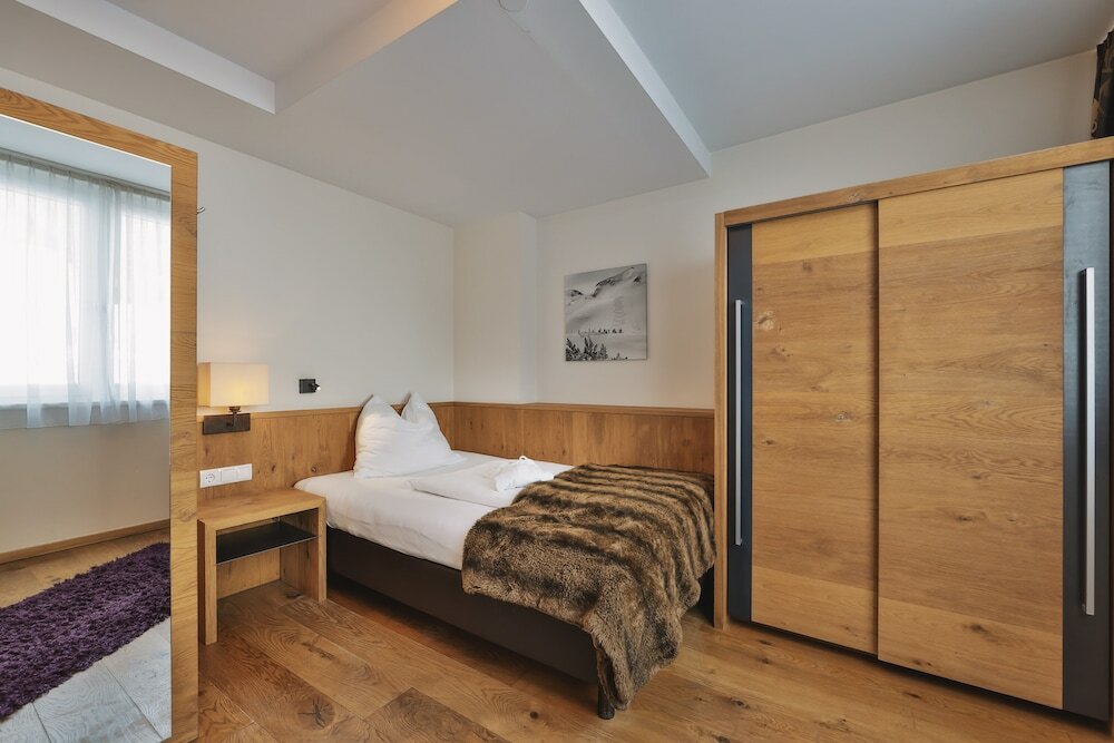 Фото Hotel Fliana