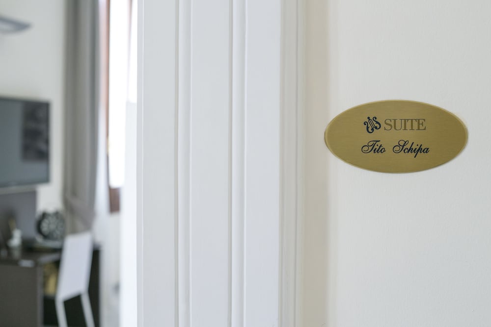 Фото Apollo Suites