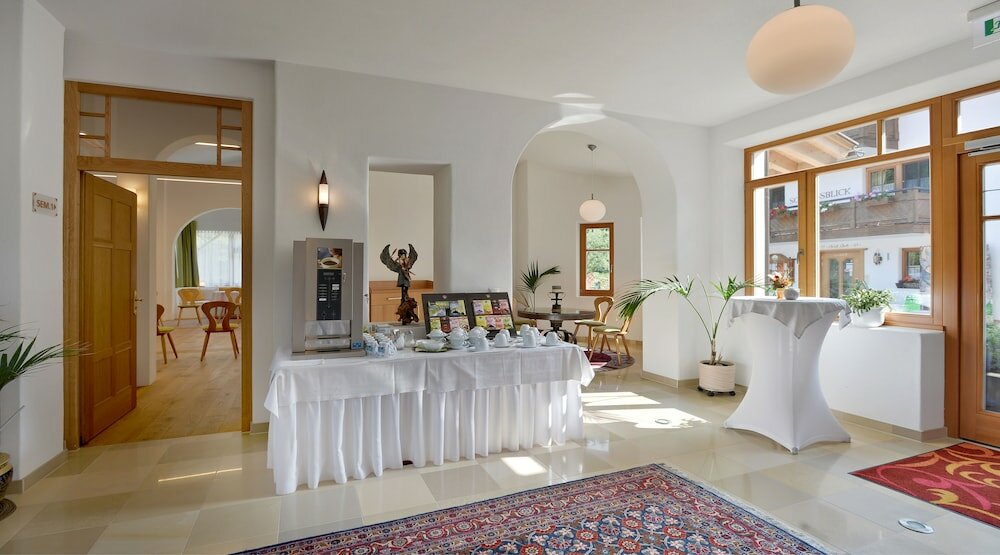 Фото Hotel Schlossblick