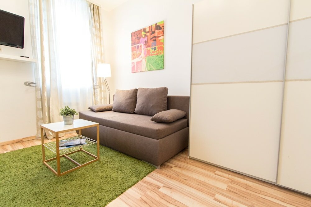 Фото Apartment Enenkelstrasse