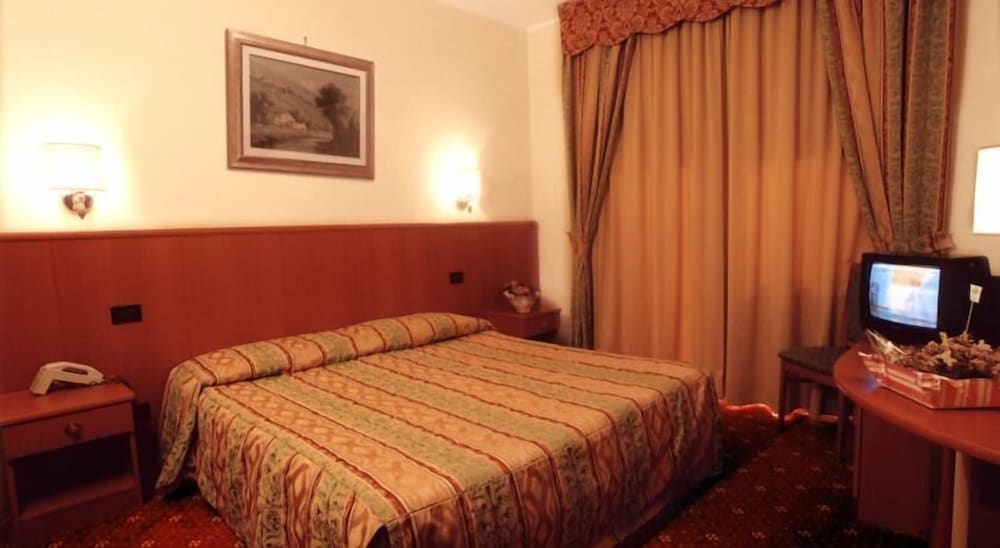 Фото Hotel Cinzia