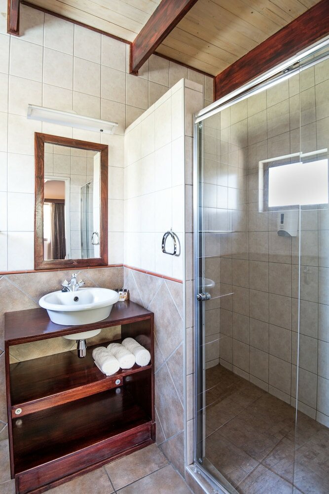 Фото Arebbusch Travel Lodge