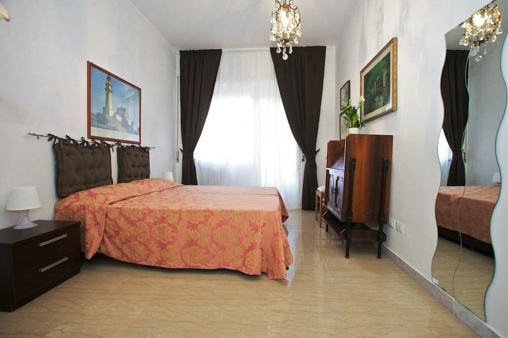 Фото Le Stanze di Sara Bed & Breakfast