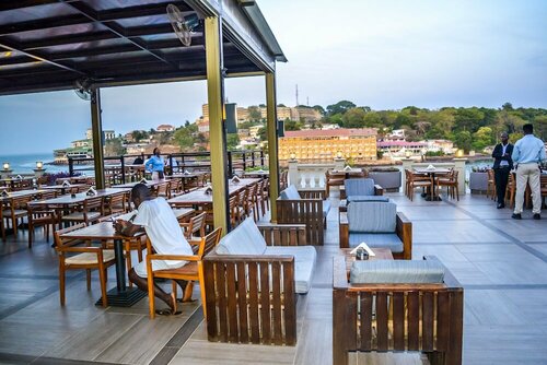 Гостиница Mamba Point Hotel Freetown