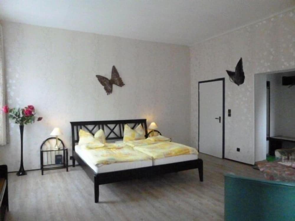 Фото Pension Haus Am Waldesrand