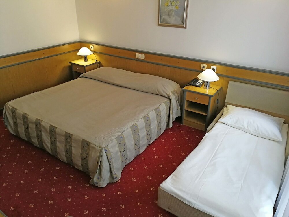Фото Hotel Cerkno