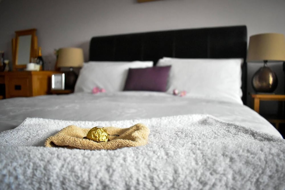 Фото Tlc Exmouth Bed and Breakfast