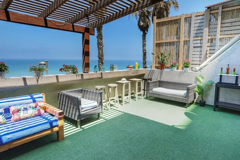 Фото The sunset suit