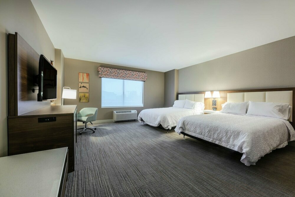 Hotel Hampton Inn & Suites Charlottetown, Charlottetown, photo