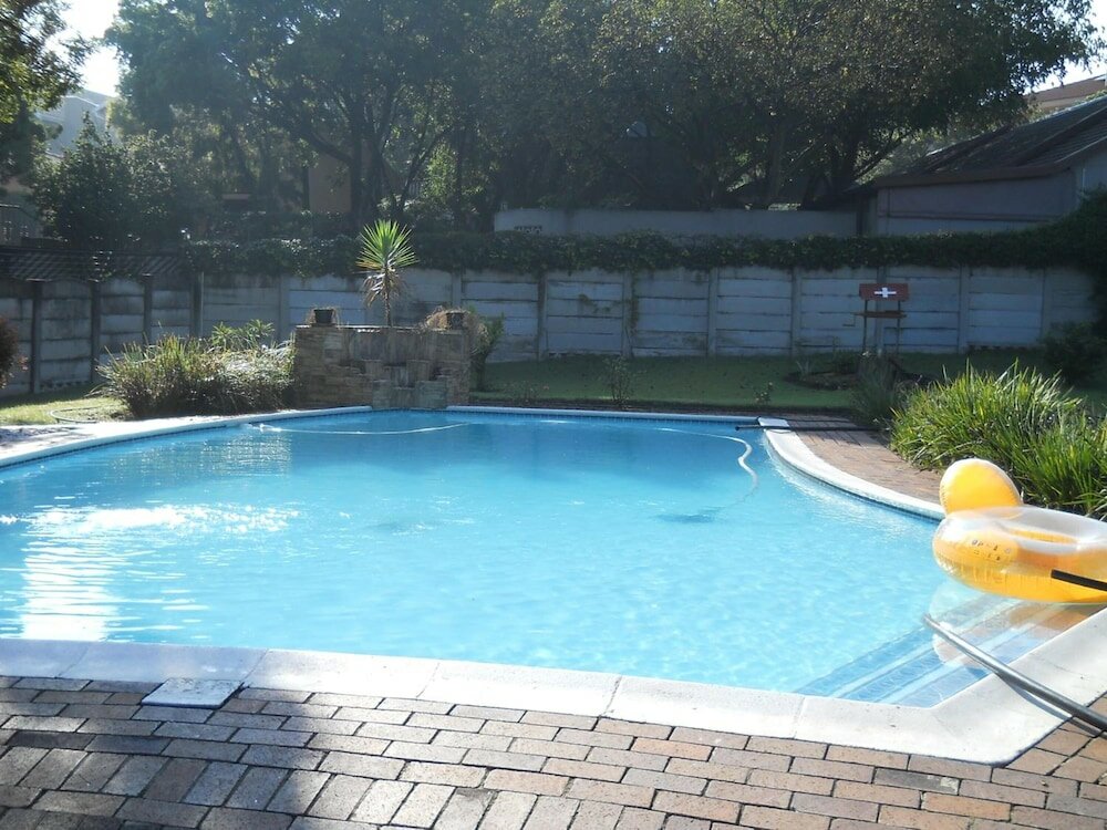 Фото The Swiss Guesthouse