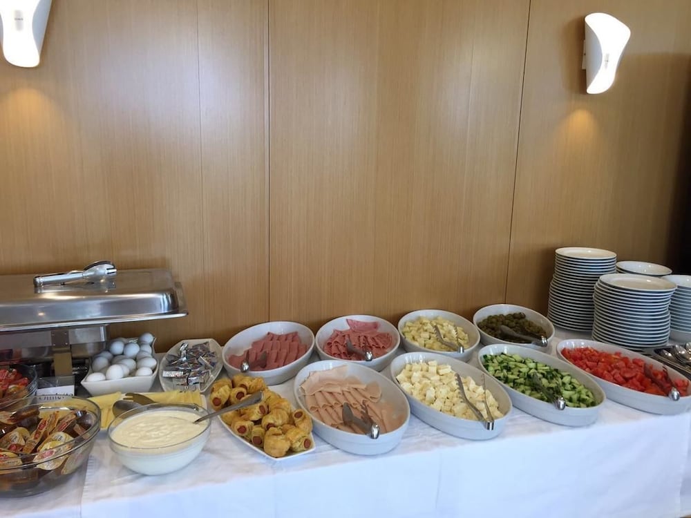 Фото Hotel Luxury