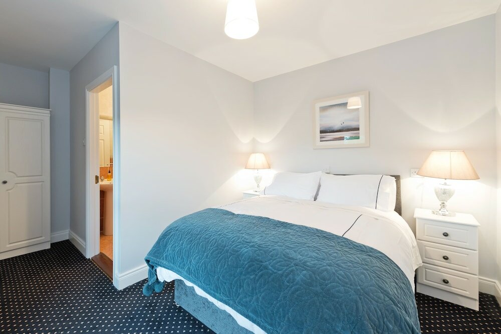 Фото The Hatch Cavan