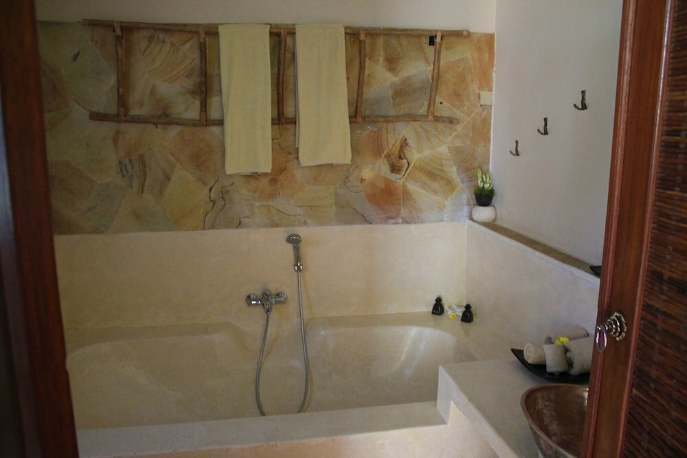 Фото Junjungan Ubud Hotel & SPA