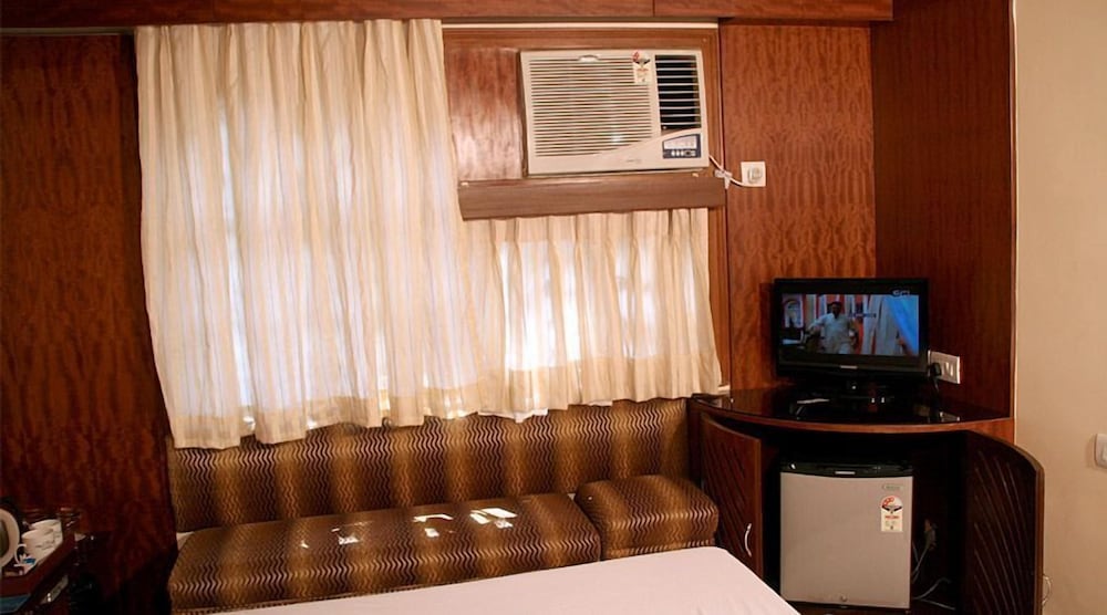 Фото Hotel Pan Asia International