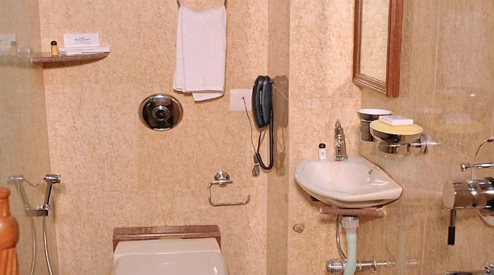 Фото Hotel Pan Asia International