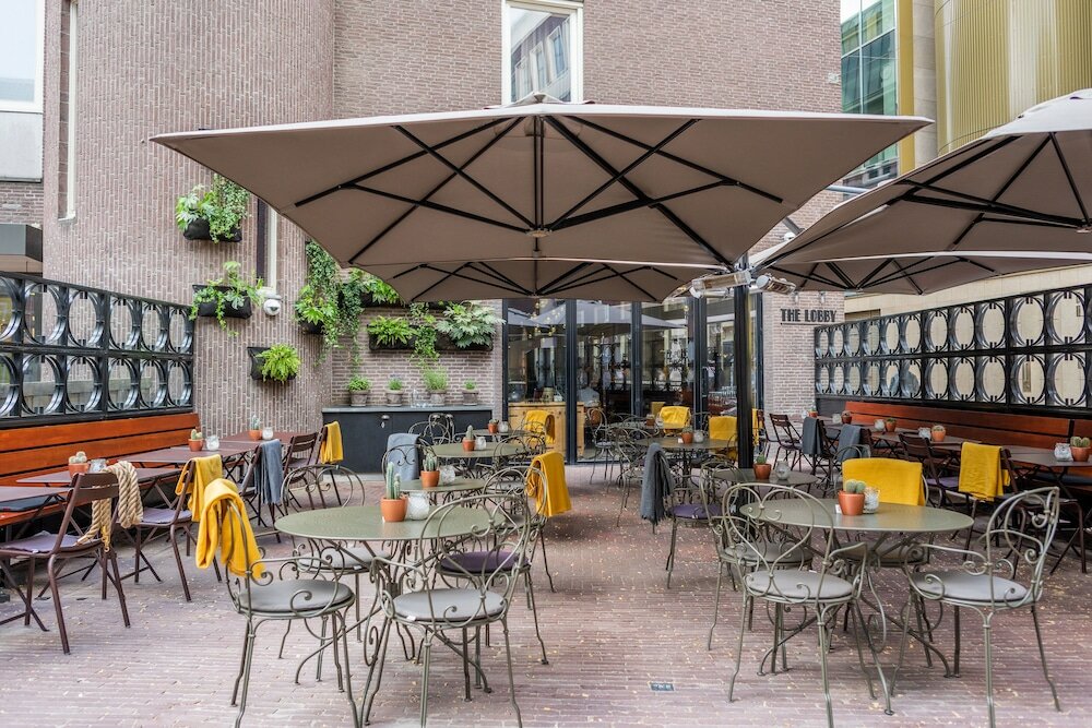 Фото Hotel V Nesplein