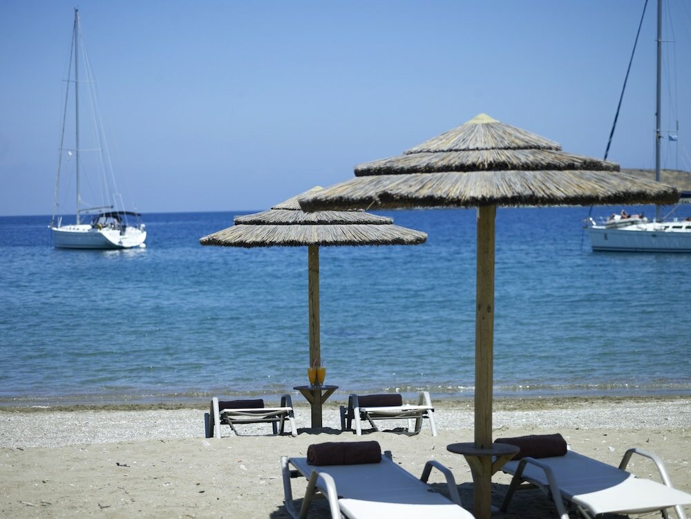 Фото Porto Kea Suites