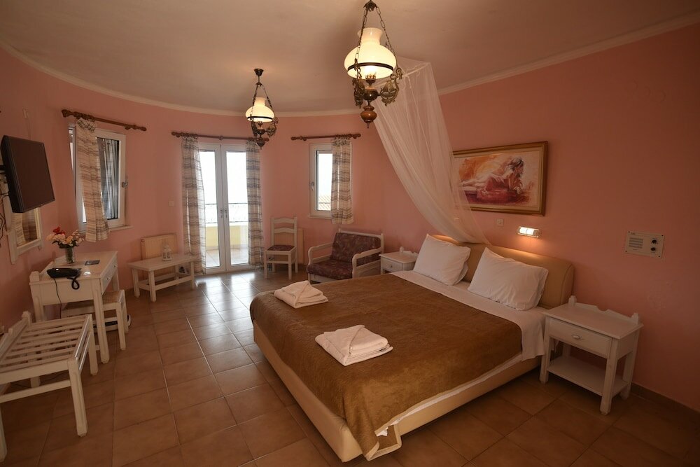 Фото Stella Hotel Apartments