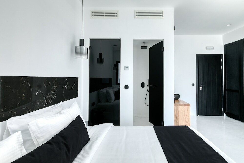 Фото Tagoo Black