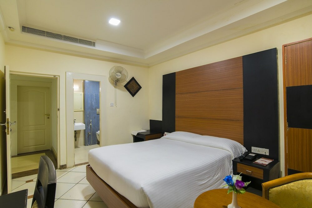 Фото Emarald Hotels