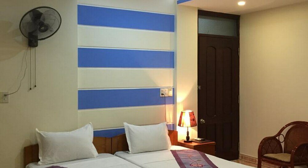 Фото Sunny B Hotel