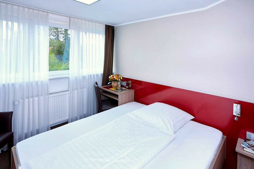 Фото Hotel Rennschuh