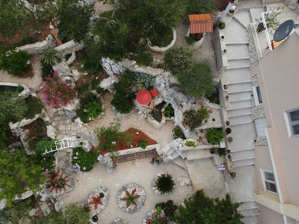 Фото Apartments Leviana