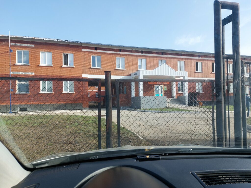 Hospital para adultos Elkhovka Central District Hospital, , foto
