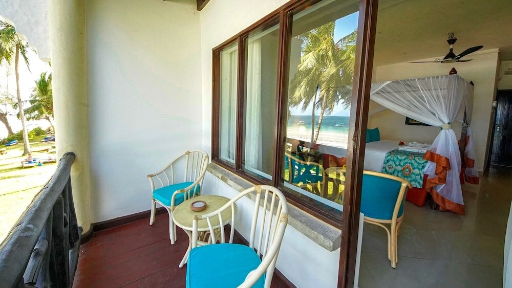 Фото Papillon Lagoon Reef