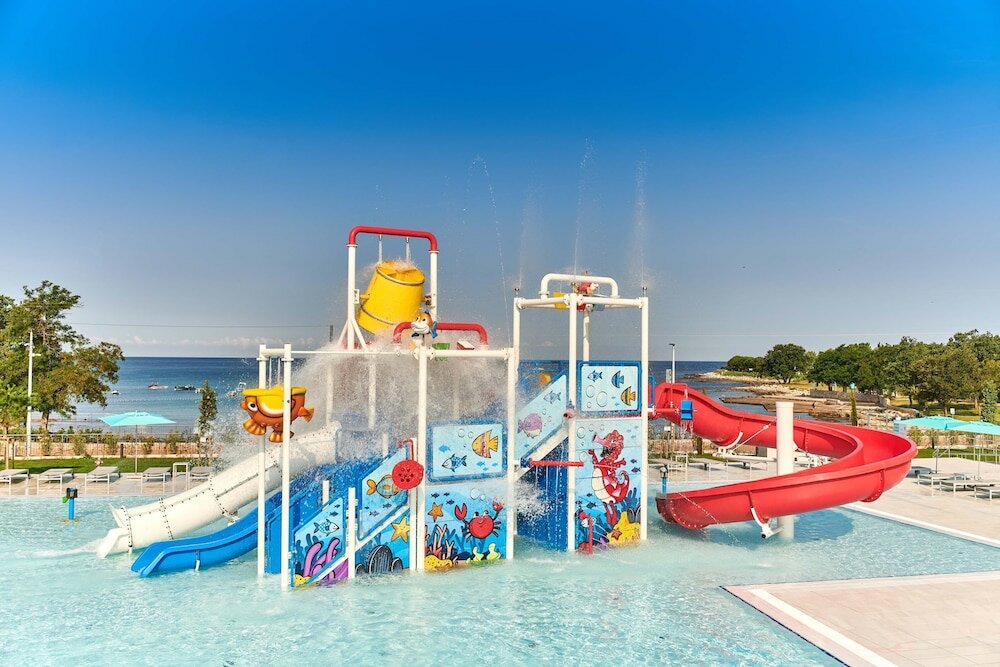 Фото Mediteran Mobile Homes Camping Park Umag