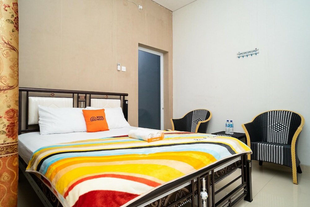 Фото KoolKost Syariah near Transmart Tegal