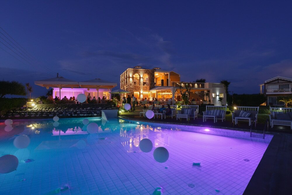 Фото Restia Suites Exclusive Resort - Adults Only