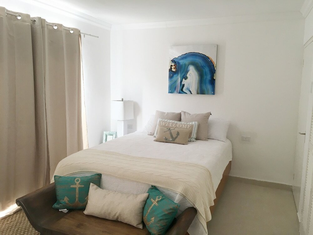 Фото Spectacular Beach Front View