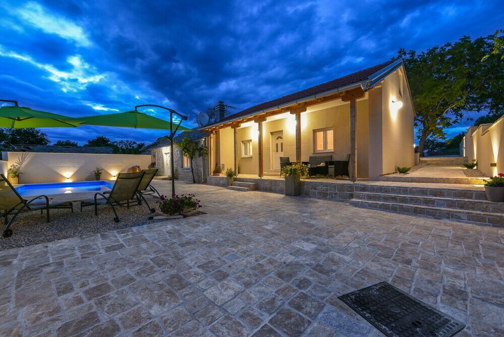 Фото Villa Mandarin