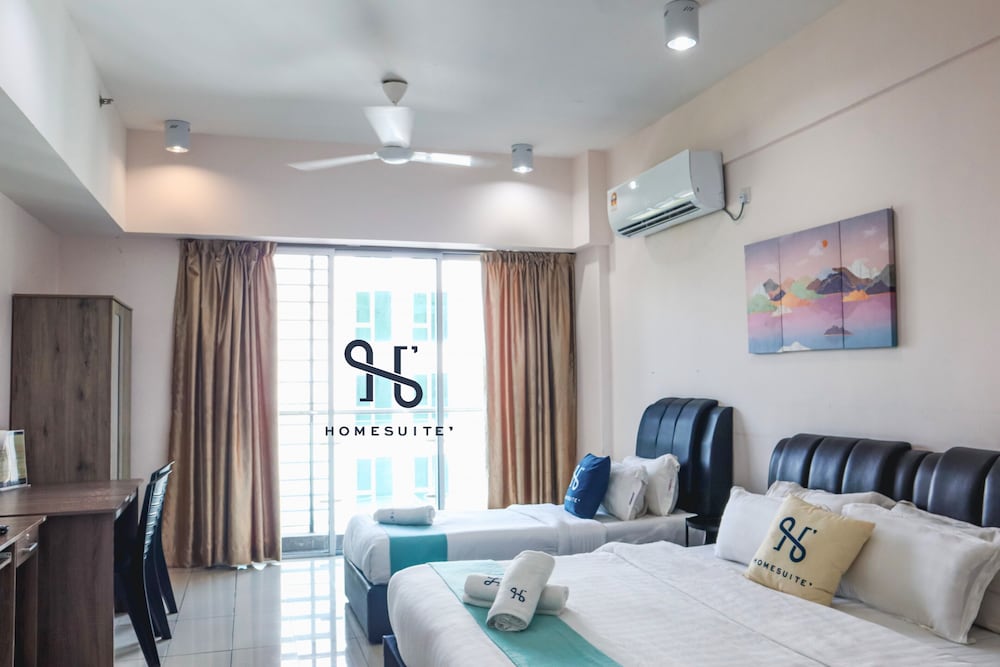 Фото Homesuite' Home @Aeropod SOVO