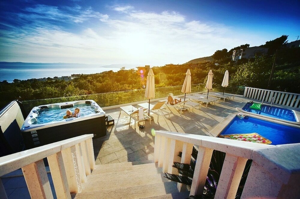 Фото Villa Hills