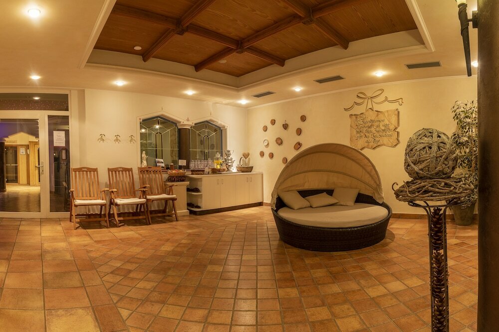 Фото Granpanorama Wellness Hotel Sambergerhof