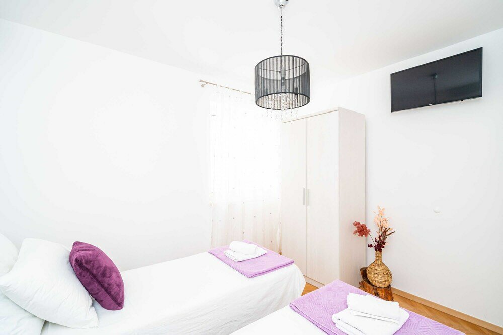 Фото Holiday Home King