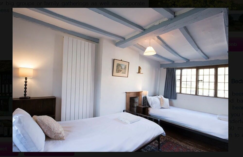 Фото The Bell House