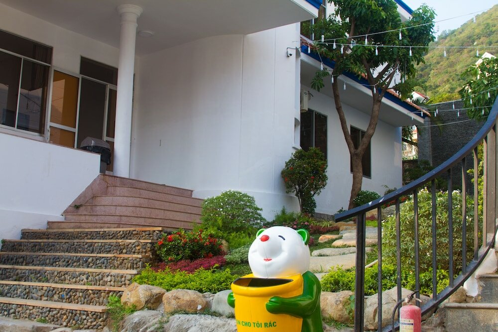 Фото Happy Forest Hotel